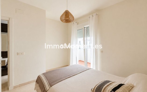Wiederverkauf - Wohnung - Estepona  - Valle Romano