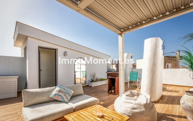 Resale - Apartment - Estepona - Estepona Centro