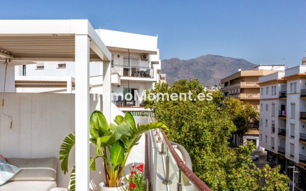 Resale - Apartment - Estepona - Estepona Centro
