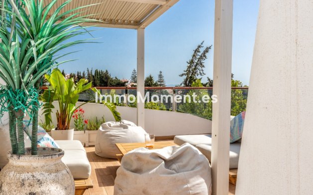 Resale - Apartment - Estepona - Estepona Centro