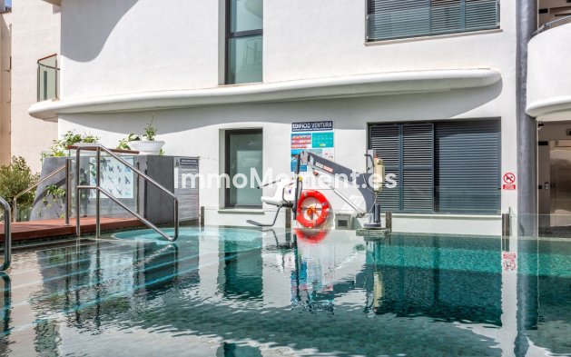 Resale - Apartment - Estepona - Estepona Centro