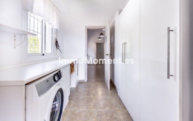 Bestaande woning - Vrijstaande villa - Binnenland  - Alhaurín el Grande Centro