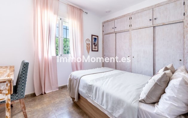 Bestaande woning - Vrijstaande villa - Binnenland  - Alhaurín el Grande Centro