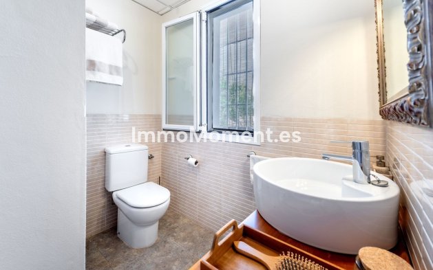 Bestaande woning - Vrijstaande villa - Binnenland  - Alhaurín el Grande Centro