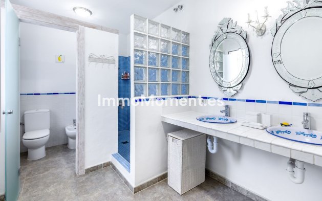 Bestaande woning - Vrijstaande villa - Binnenland  - Alhaurín el Grande Centro