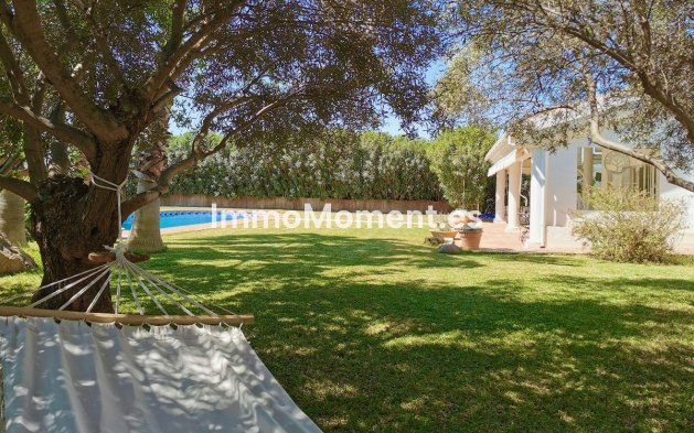 Bestaande woning - Vrijstaande villa - Binnenland  - Alhaurín el Grande Centro