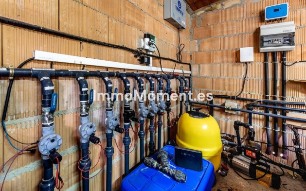 Bestaande woning - Vrijstaande villa - Binnenland  - Alhaurín el Grande Centro