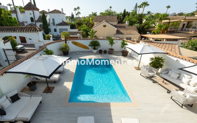 Resale - Detached villa - Marbella - Nueva Andalucía
