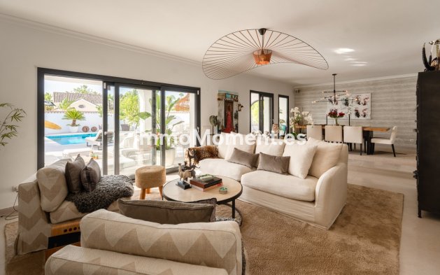 Resale - Detached villa - Marbella - Nueva Andalucía