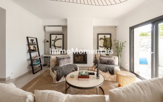 Resale - Detached villa - Marbella - Nueva Andalucía