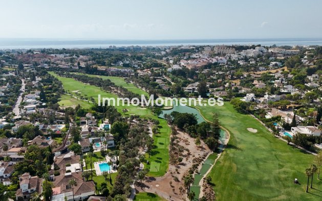 Resale - Detached villa - Marbella - Nueva Andalucía