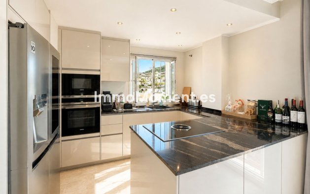 Reventa - Apartamento - Estepona  - Estepona Centro