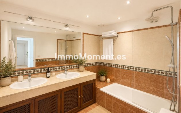 Reventa - Apartamento - Estepona  - Estepona Centro
