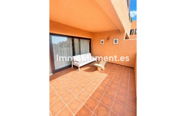 Resale - Apartment - Benahavís - Benahavís Centro
