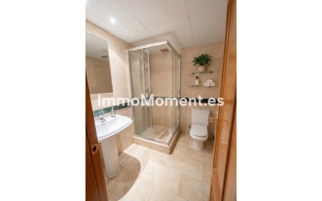 Resale - Apartment - Benahavís - Benahavís Centro