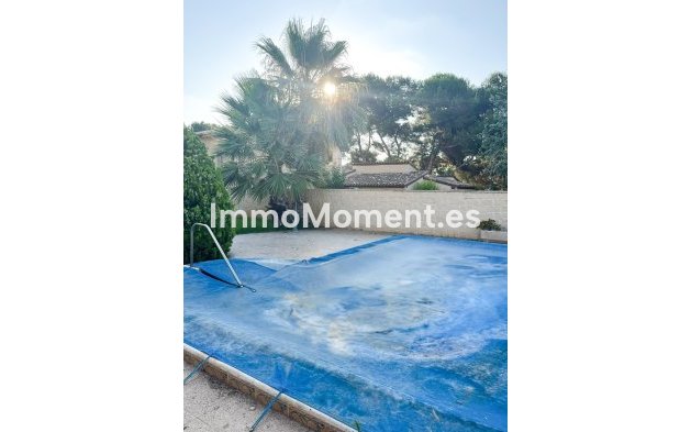 Resale - Detached villa - Orihuela - Punta Prima