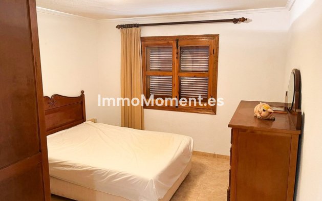Resale - Detached villa - Orihuela - Punta Prima