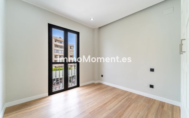 Bestaande woning - Rijtjeshuis - Estepona  - Estepona Centro