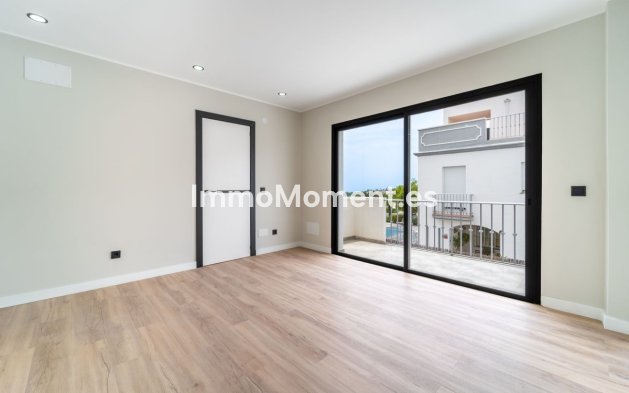 Bestaande woning - Rijtjeshuis - Estepona  - Estepona Centro