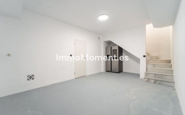 Bestaande woning - Rijtjeshuis - Estepona  - Estepona Centro