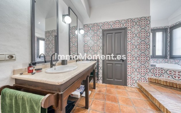 Bestaande woning - Vrijstaande villa - Casares - Casares Playa