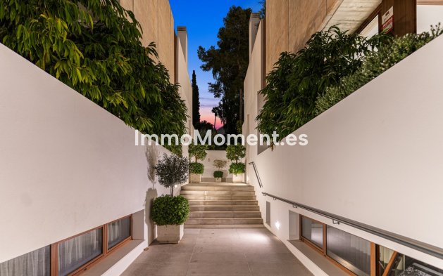 Bestaande woning - Vrijstaande villa - Marbella - The Golden Mile