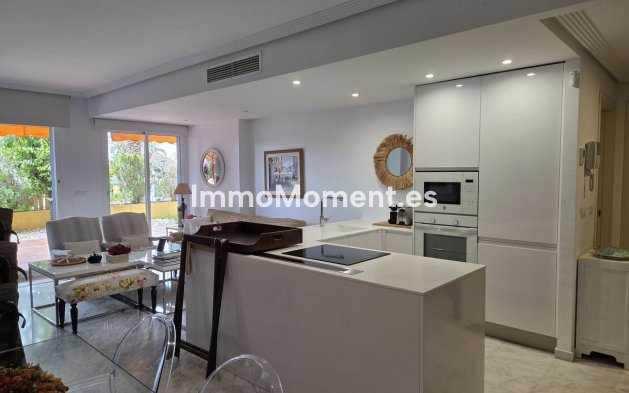 Bestaande woning - Appartement - Marbella - Bahía de Marbella