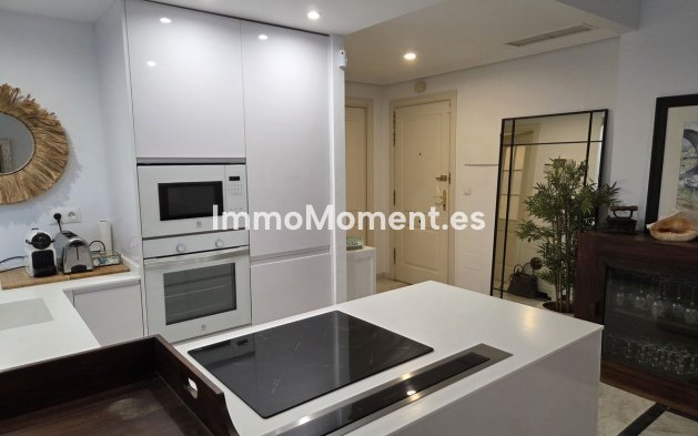 Bestaande woning - Appartement - Marbella - Bahía de Marbella