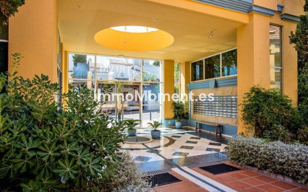 Bestaande woning - Appartement - Marbella - Bahía de Marbella