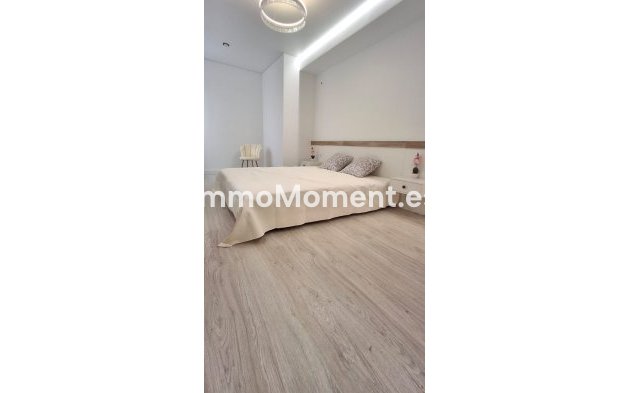 Revente - Appartement - Torrevieja - Torrevieja Centro