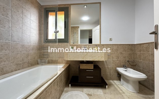 Reventa - Apartamento - Estepona  - Estepona Centro