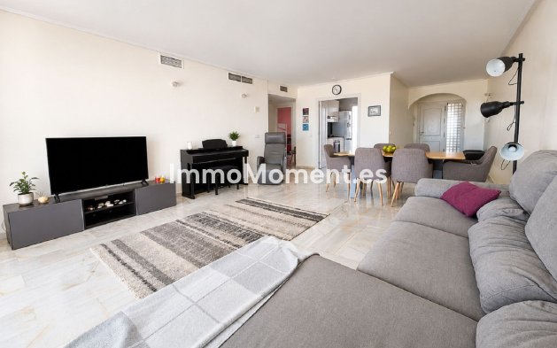 Reventa - Apartamento - Estepona  - Bel Air