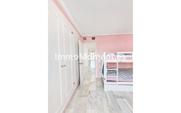 Reventa - Apartamento - Estepona  - Bel Air
