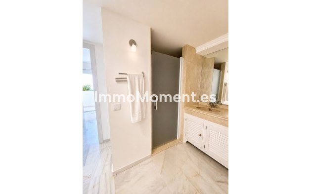 Reventa - Apartamento - Estepona  - Bel Air