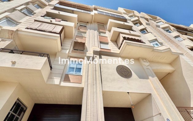 Reventa - Apartamento - Málaga - Teatinos