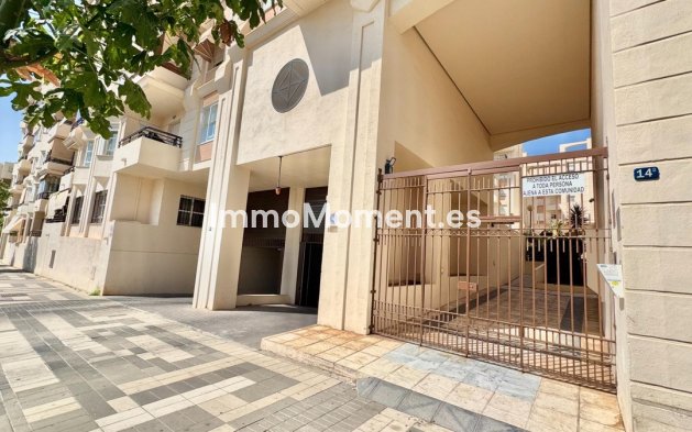 Reventa - Apartamento - Málaga - Teatinos