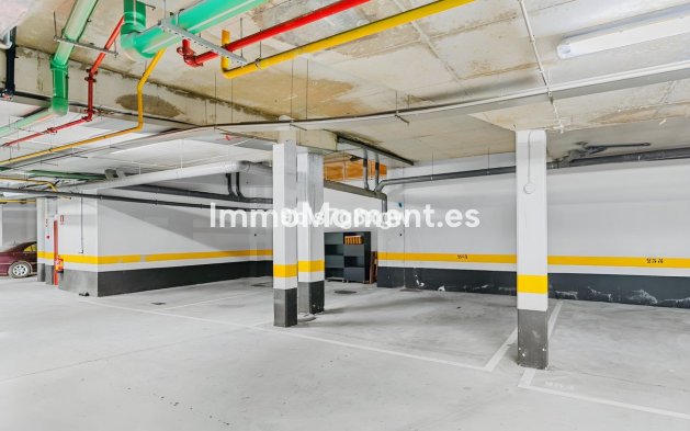 Reventa - Apartamento - Estepona  - Estepona Centro