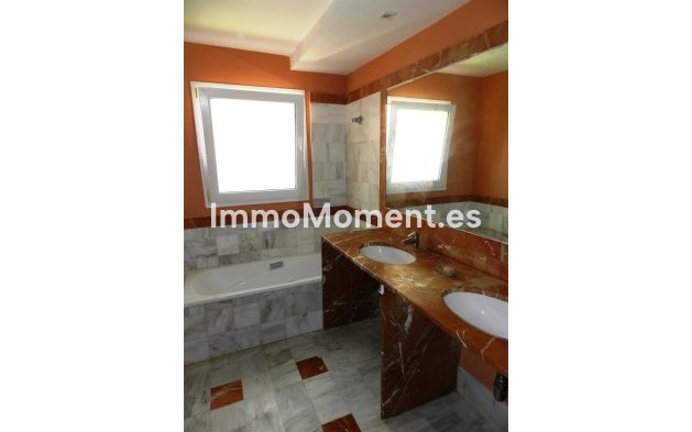 Resale - Detached villa - Sotogrande - Sotogrande Alto