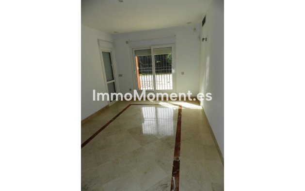 Resale - Detached villa - Sotogrande - Sotogrande Alto
