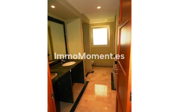 Resale - Detached villa - Sotogrande - Sotogrande Alto