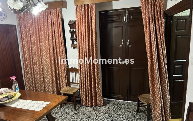 Resale - Townhouse - Inland  - Alora
