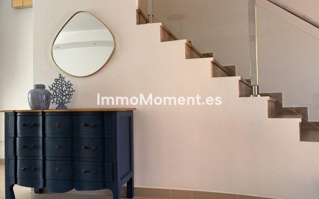 Resale - Townhouse - Estepona - Atalaya
