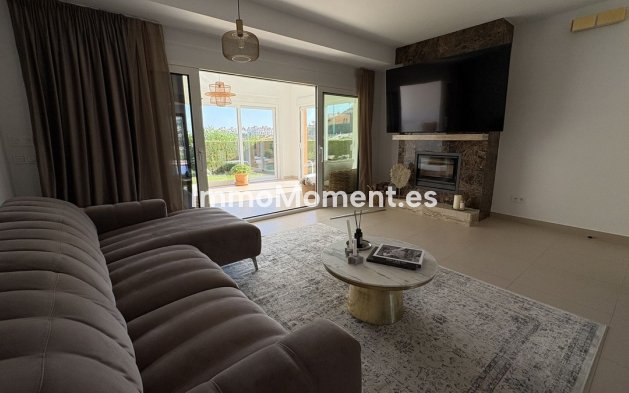 Resale - Townhouse - Estepona - Atalaya