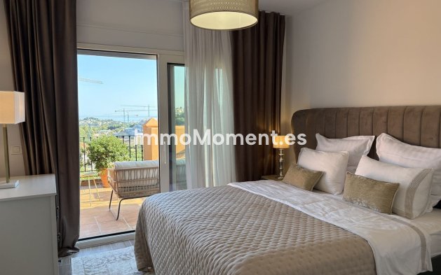 Resale - Townhouse - Estepona - Atalaya