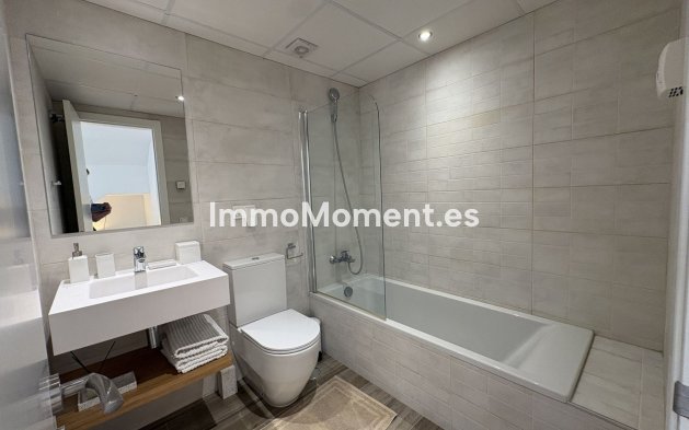 Resale - Townhouse - Estepona - Atalaya
