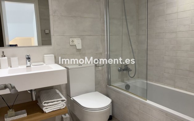 Resale - Townhouse - Estepona - Atalaya