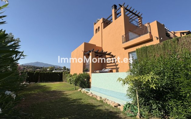 Resale - Townhouse - Estepona - Atalaya