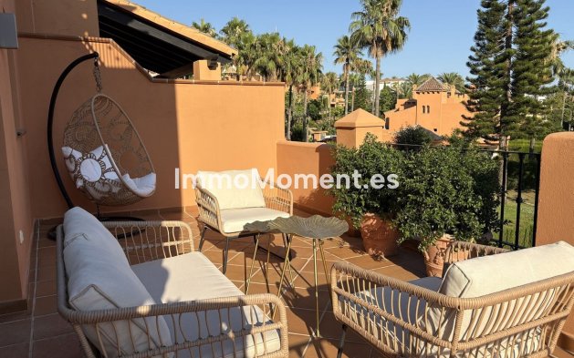 Resale - Townhouse - Estepona - Atalaya