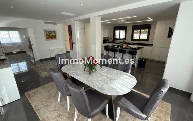 Wiederverkauf - Freistehende Villa - Alicante - Alicante Centro