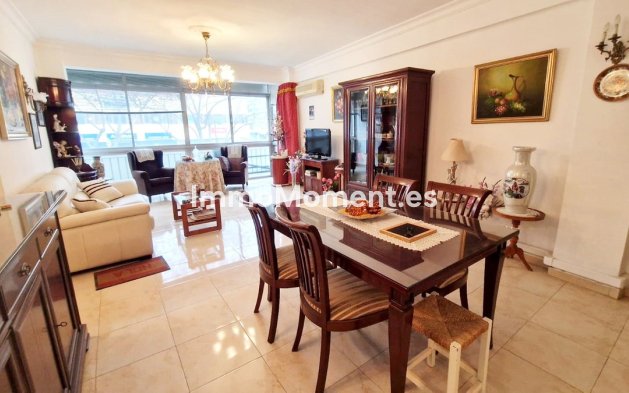 Resale - Apartment - Fuengirola - Fuengirola Centro